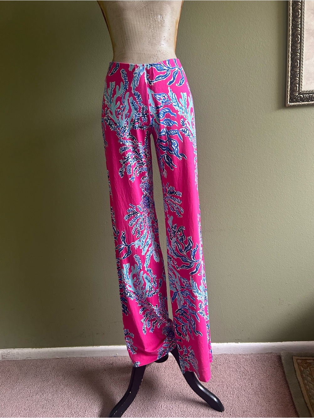 Lilly Pulitzer Size Medium Hot Pink Coral-Print Wide Leg Pants